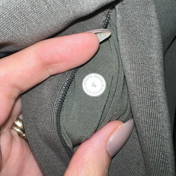 Lululemon Gray Green Cropped Hoodie - Picture 5 of 5